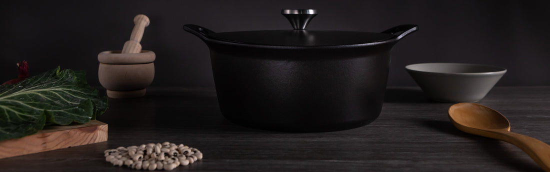 Todo lo que puedes cocinar en una Dutch Oven (olla de hierro fundido): del guiso tradicional al pan casero